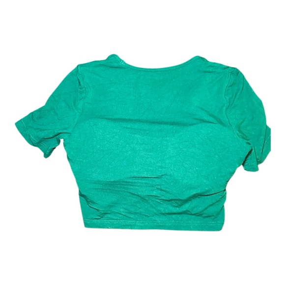 crop top size medium - Picture 3 of 3
